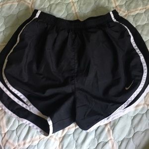 Nike black and white dry fit size small